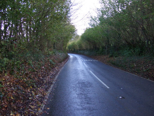 A387 heading east out of Hessenford