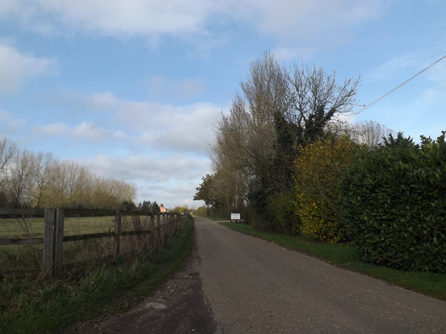 Entrance to Waveney Valley Holiday Park