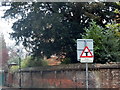 Unusual T junction sign on Old London Road