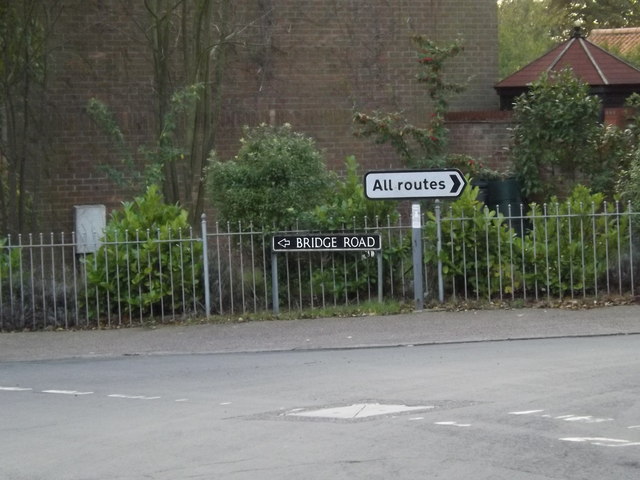 Bridge Road sign