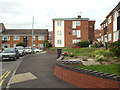 Flats and front gardens, Abbots Way, Warwick