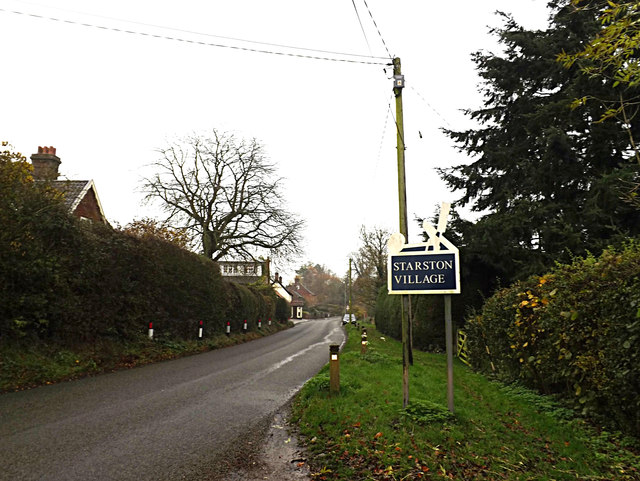 The Street & Starston Village sign