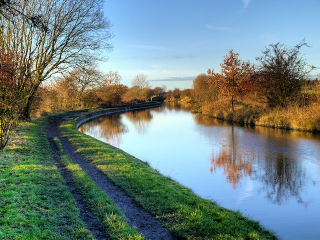 Leeds and Liverpool Canal Towpath