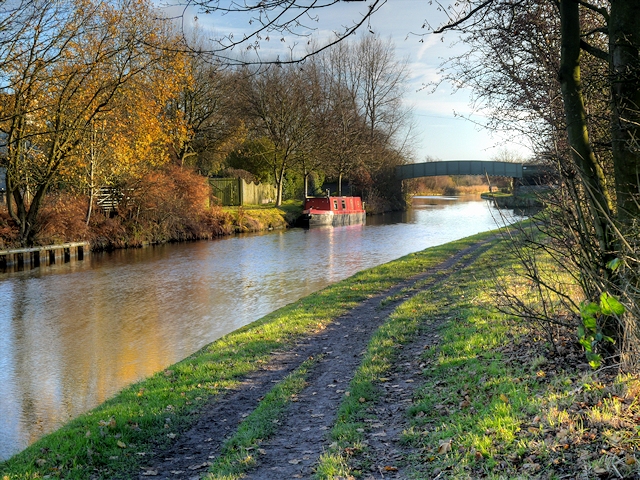 Leeds and Liverpool Canal near Red Rock