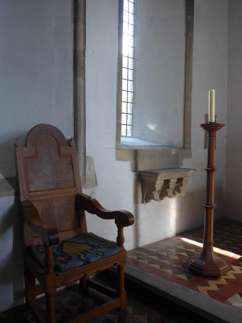 Inside St John the Baptist, Pewsey (c)