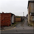 Lane to Rayfield Grove, Swindon