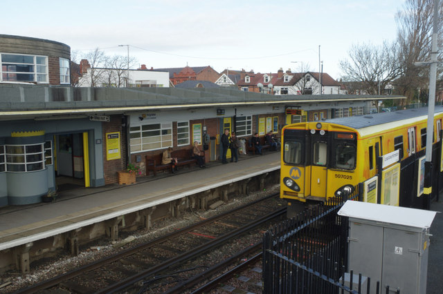 Hoylake Station