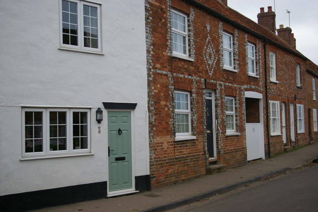 Brill: houses on Church Street