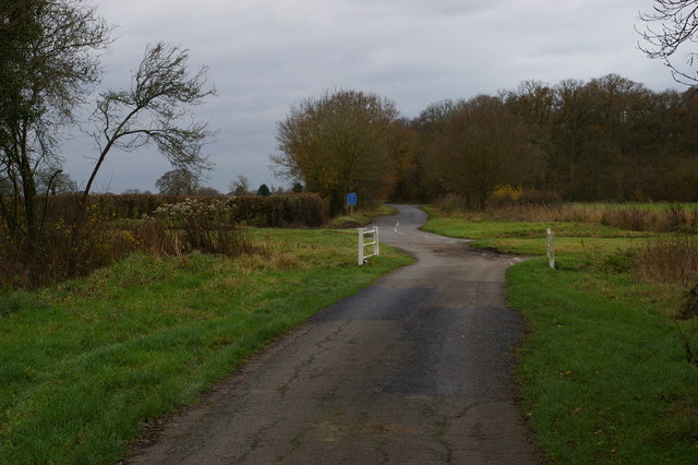 Tollbrook Corner, east of Bletchingdon