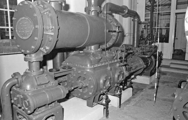 Upper Cherry Garden Waterworks - steam pumping engine