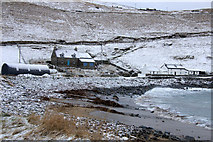 HP6514 : Norwick beach in the snow by Mike Pennington