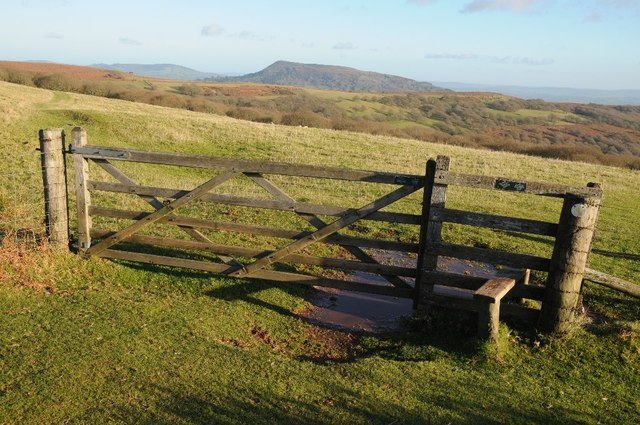Field gate and stile above The Park