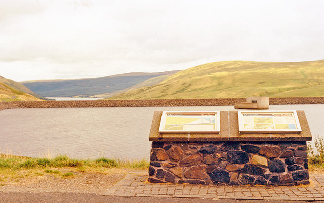 Head of Megget Reservoir, 1988