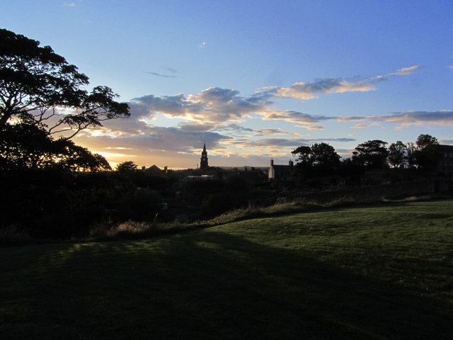 Berwick upon Tweed - Evening light from near King's Mount