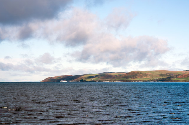 View of Loch Ryan © The Carlisle Kid :: Geograph Britain and Ireland