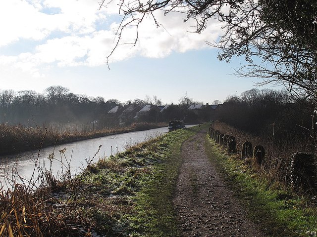 Macclesfield Canal at Dane-in-Shaw