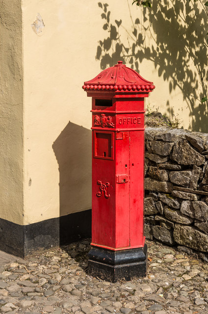 Penfold post box, Village Street, Bunratty Folk Park