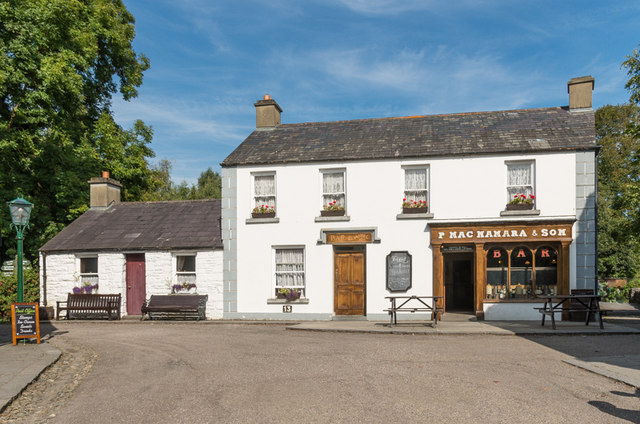 MacNamara's Pub © Ian Capper :: Geograph Ireland