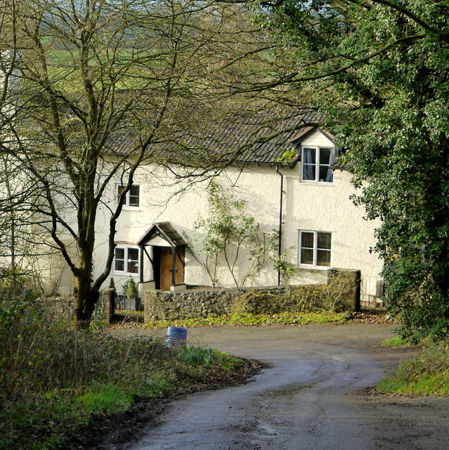 Cottage on Shucknall Hill © Jonathan Billinger cc-by-sa/2.0 :: Geograph ...