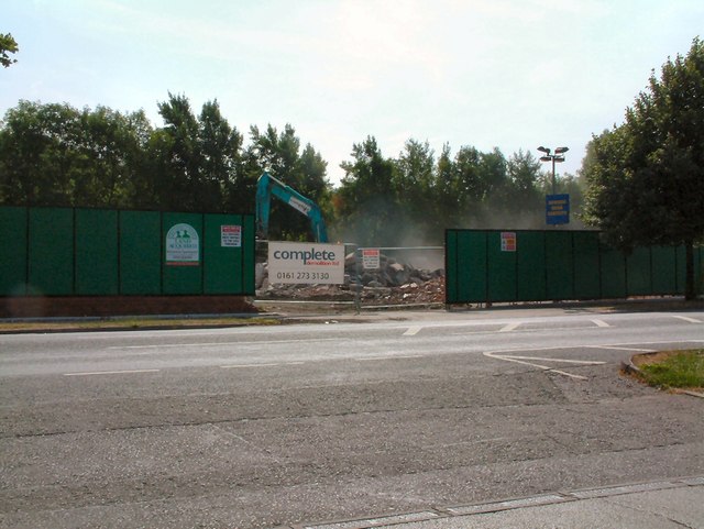Demolition on Dowson Road