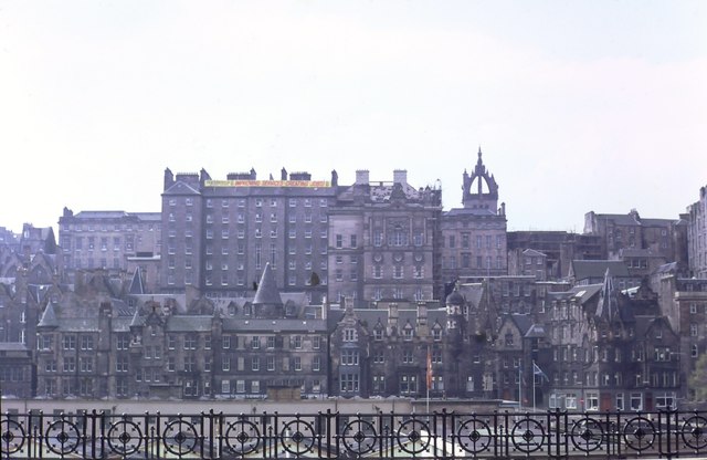Old Town seen from the old Waverley Market (1985)