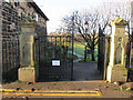 Entrance gates to Parciau Bellevue Park