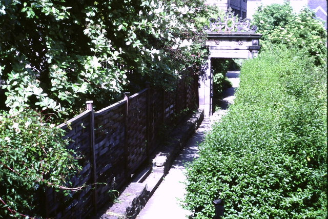Moray House Garden (1982)