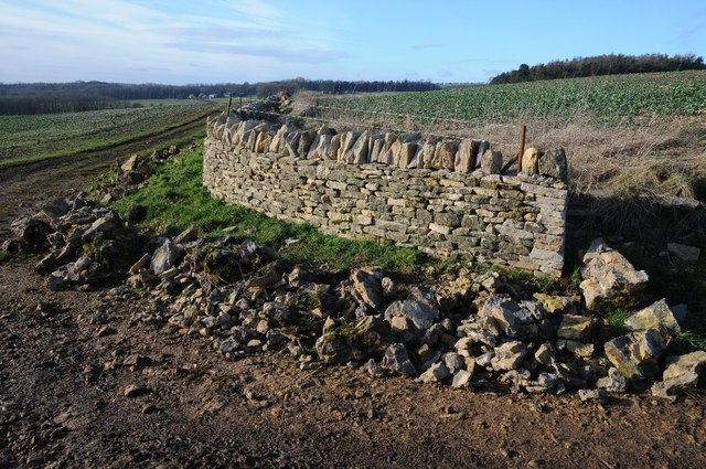 Drystone wall