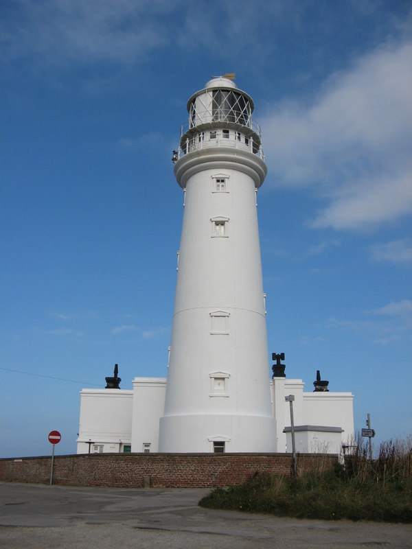 Flamborough Head Lighthouse © Stephen Armstrong cc-by-sa/2.0 ...