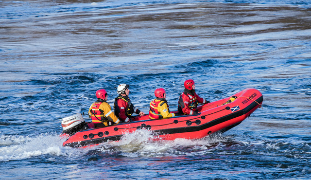 Scottish Fire & Rescue Service exercise... © The Carlisle Kid ...