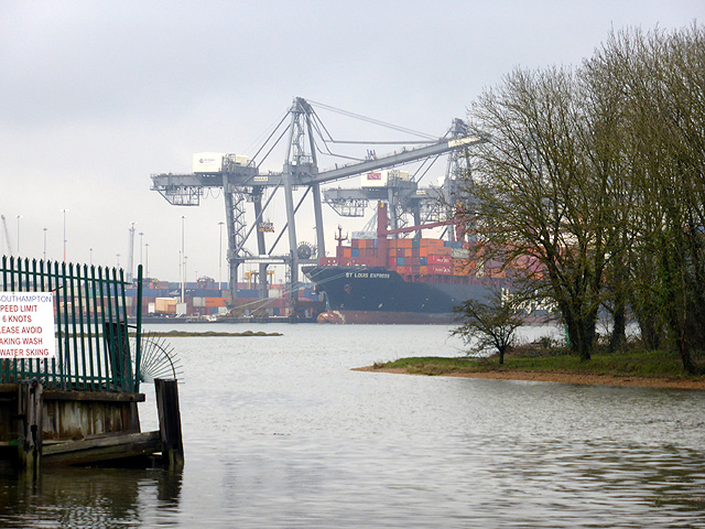 A view towards Southampton container port from Eling Quay