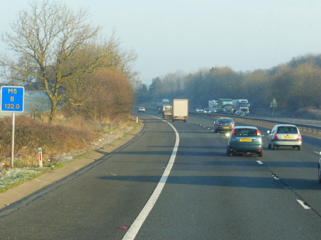 M5 northbound towards junction 14 © Ian S cc-by-sa/2.0 :: Geograph ...