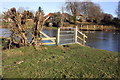 Gateway on the Thames Path