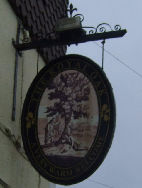 Sign for the Royal Oak, Platts Common