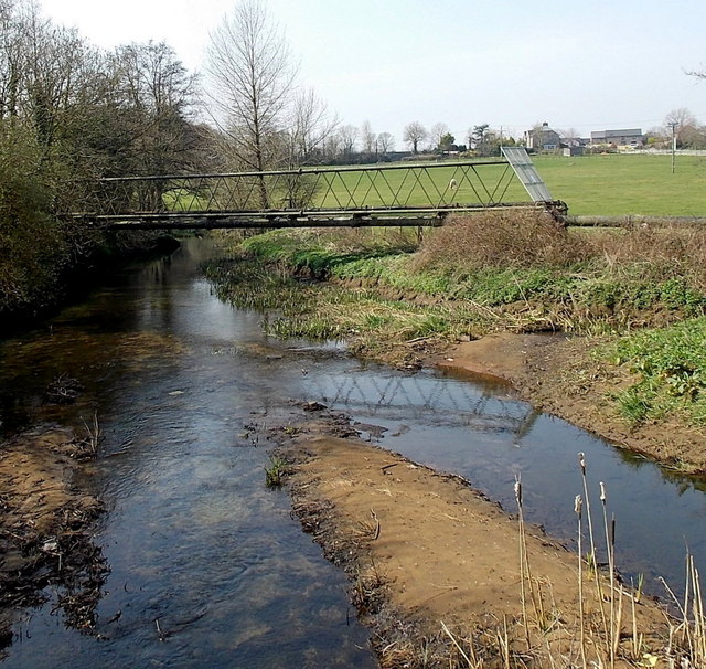 Ewenny River pipe bridge, Ewenny © Jaggery cc-by-sa/2.0 :: Geograph ...