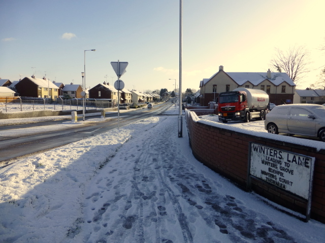 Snow along the footpaths, Hospital Road, Omagh