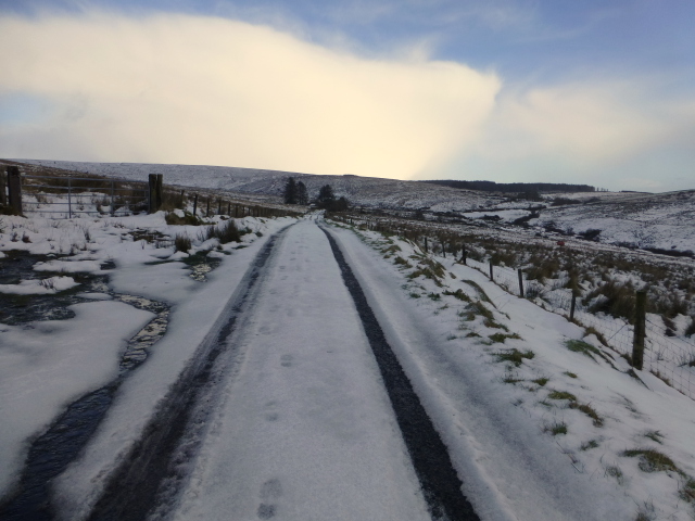 Snow at Backglen Road, Ballynaquilly © Kenneth Allen cc-by-sa/2.0 ...