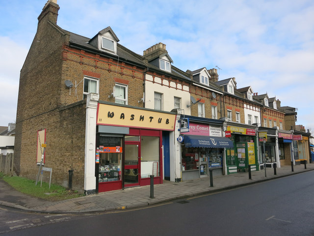 Shops on Berrylands Road © Hugh Venables cc-by-sa/2.0 :: Geograph ...