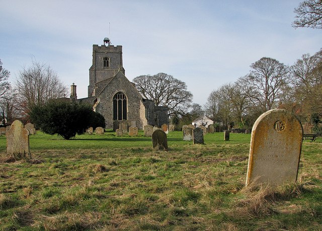 Dullingham: St Mary's Church and churchyard