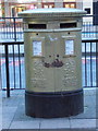 Stratford: postbox № E15 39, Broadway