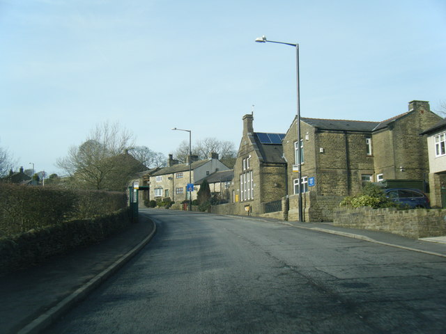 Gisburn Road at Blacko Primary School © Colin Pyle cc-by-sa/2.0 ...