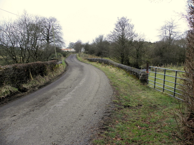 Bridge along Cairn Road © Kenneth Allen cc-by-sa/2.0 :: Geograph Ireland