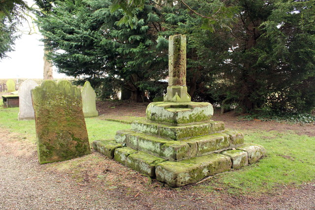 Medieval Cross, St Edith's, Shocklach