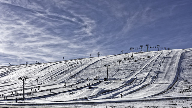 Slopes of the Lecht Ski Centre © Peter Moore cc-by-sa/2.0 :: Geograph ...