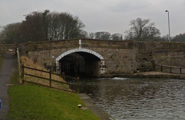 Eshton Road Bridge no 171, Leeds-Liverpool Canal