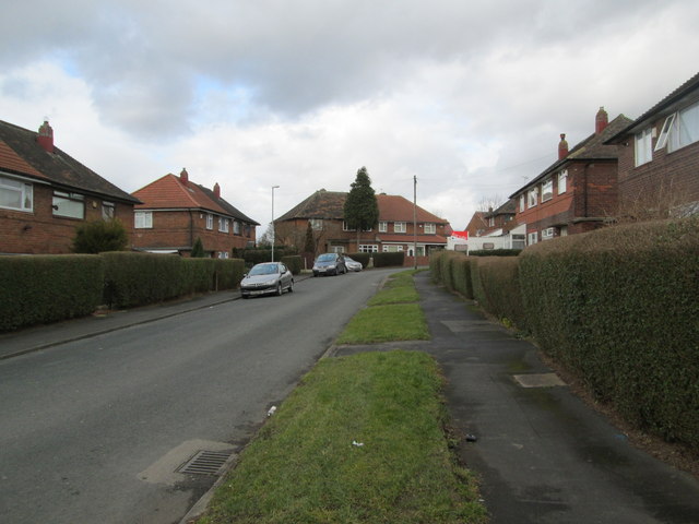 Easdale Crescent - Brooklands Lane © Betty Longbottom :: Geograph ...