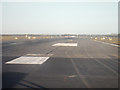 O1642 : Dublin Airport : Runway by Lewis Clarke