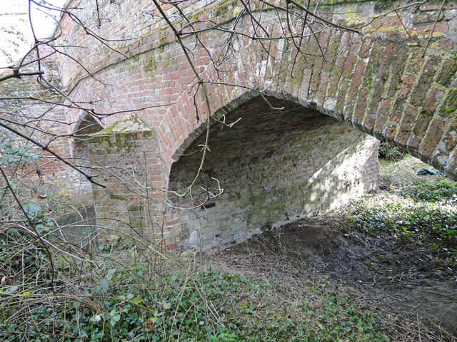 Two arches of Mayton Bridge, Horstead