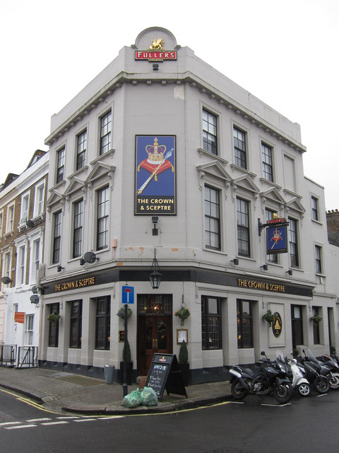 The Crown & Sceptre pub © Oast House Archive cc-by-sa/2.0 :: Geograph ...