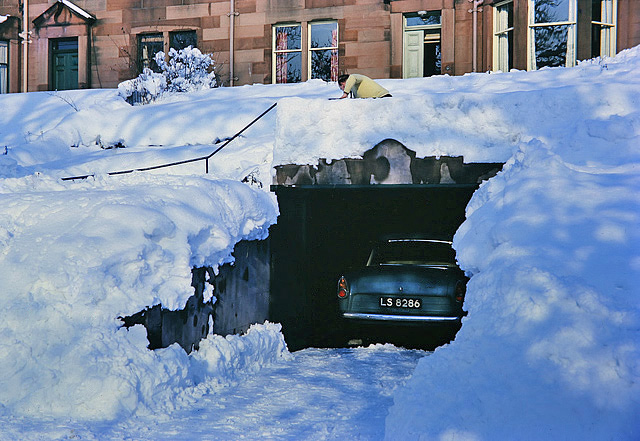 Winter 1963 in the High Road, Galashiels